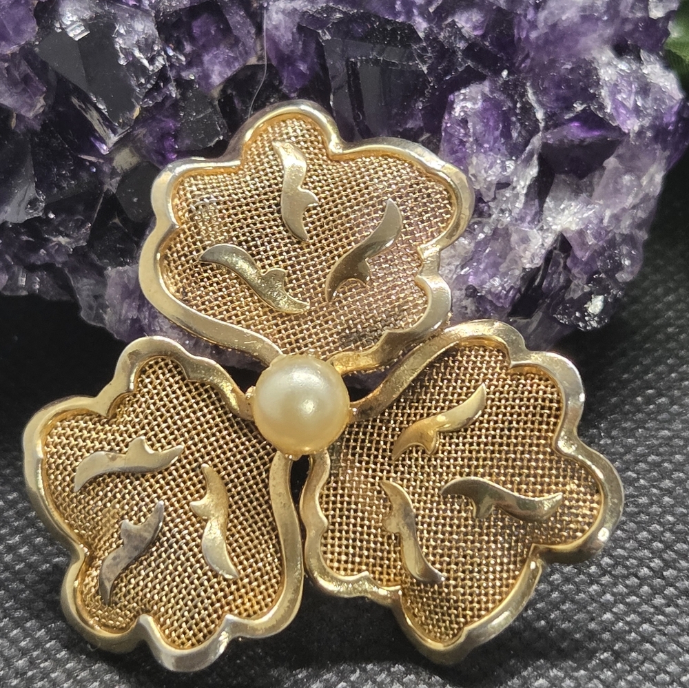 Vintage Coro Gold Floral Brooch with Pearl Accent
